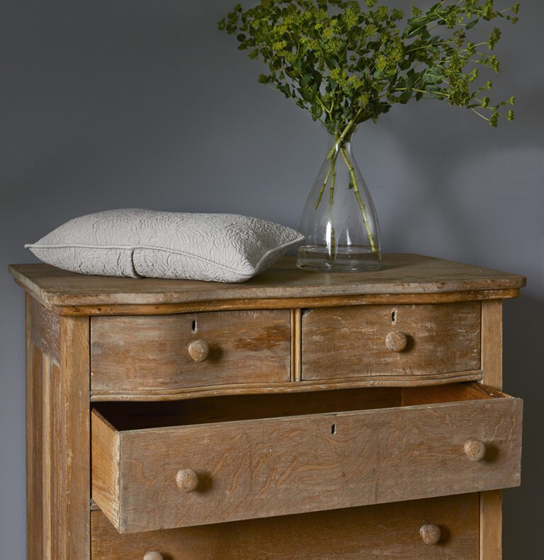 Gray Couture in Alicia Room