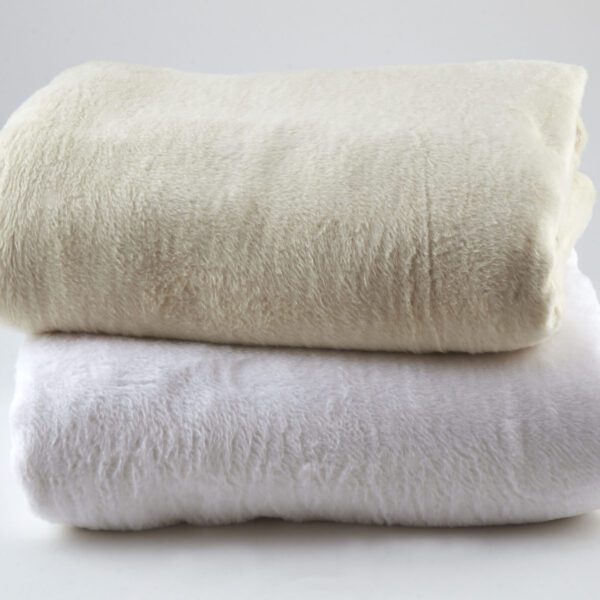 Kashmina Blankets ivory and white