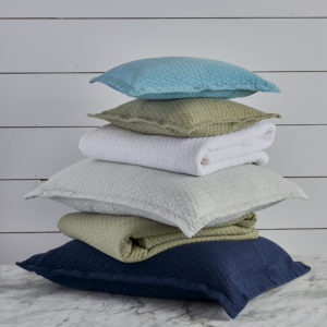 Tracey Coverlet Stack