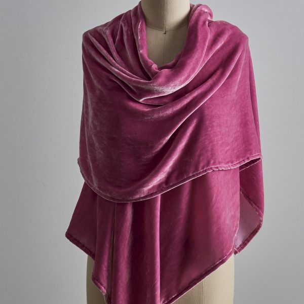 VINTAGE VELVET NICOLE SHAWL